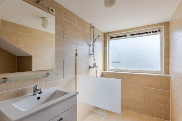 Medium property photo - Katendrechtse Lagedijk 241A, 3083 GD Rotterdam